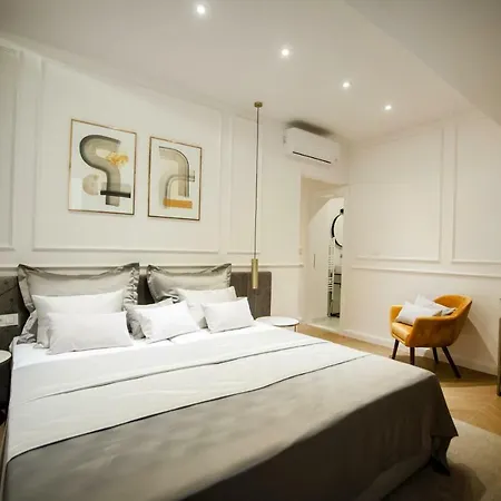 Club 5 Boutique 4* Split