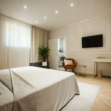 Club 5 Boutique スプリト